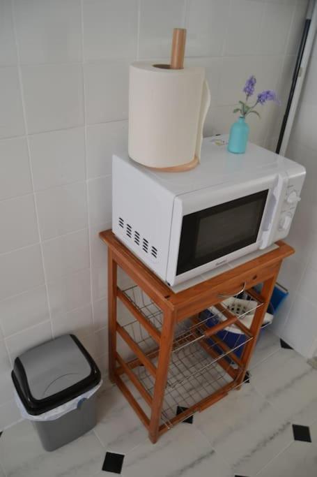 Cozy And Well Connected Apartment Siviglia Esterno foto